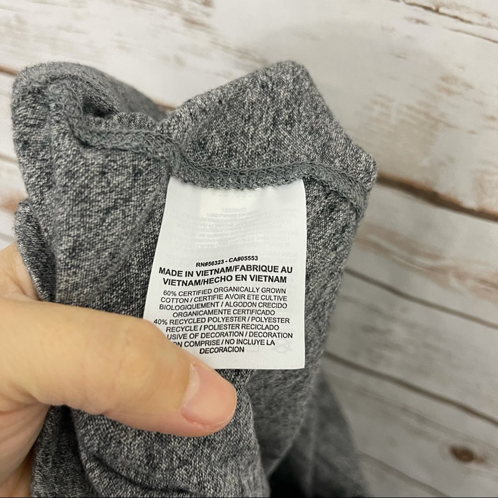 Nike Gray Vintage Logo Cropped Pull On Sweatpants - Picture 6 of 6